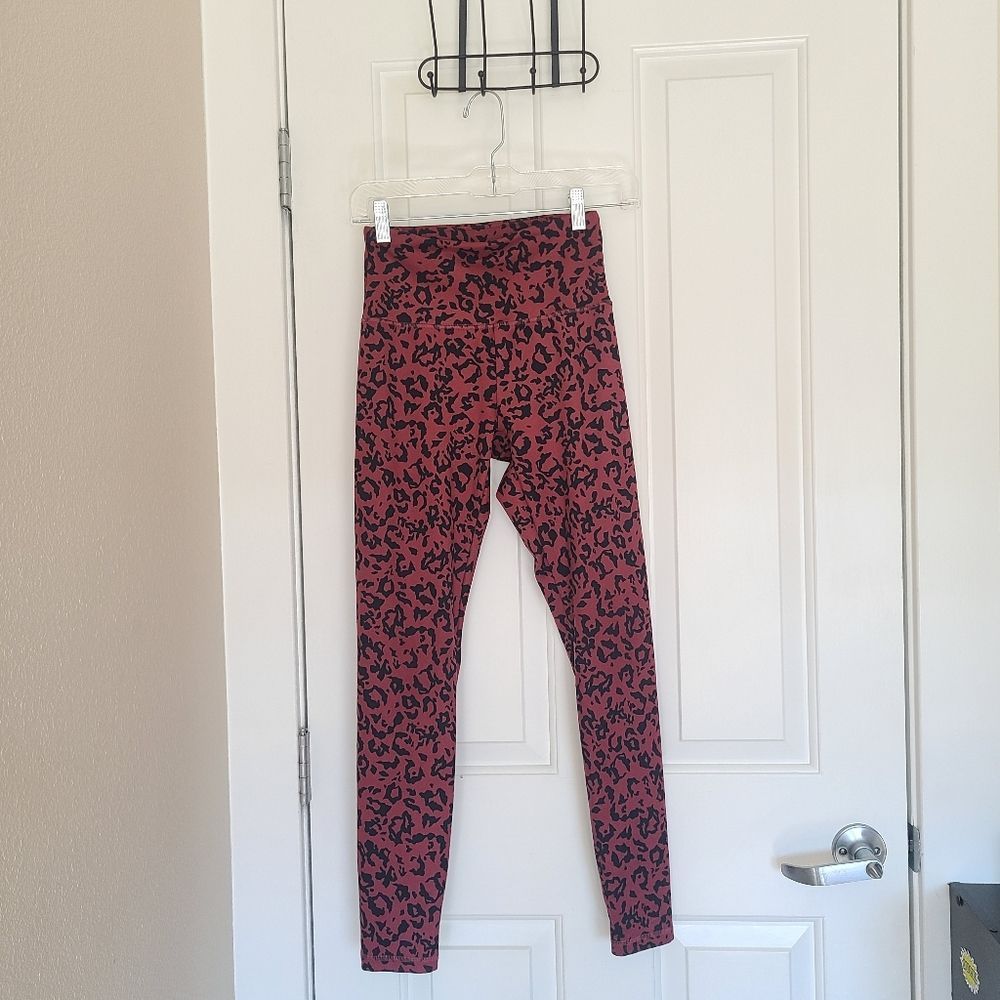 Balance Collection Cheetah Print Yoga Leggings Sz S
